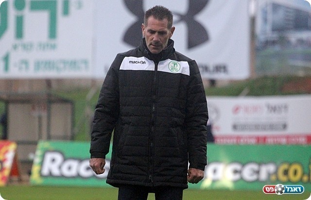 מאמן כפר סבא, פליקס נעים (לירן דורף)